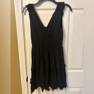 Lulu’s Black Dress